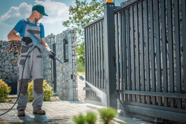 Best Sidewalk and Walkway Cleaning  in Willowbrook, CA