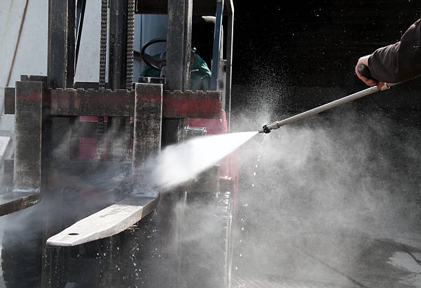 Best Building Exterior Washing  in Willowbrook, CA